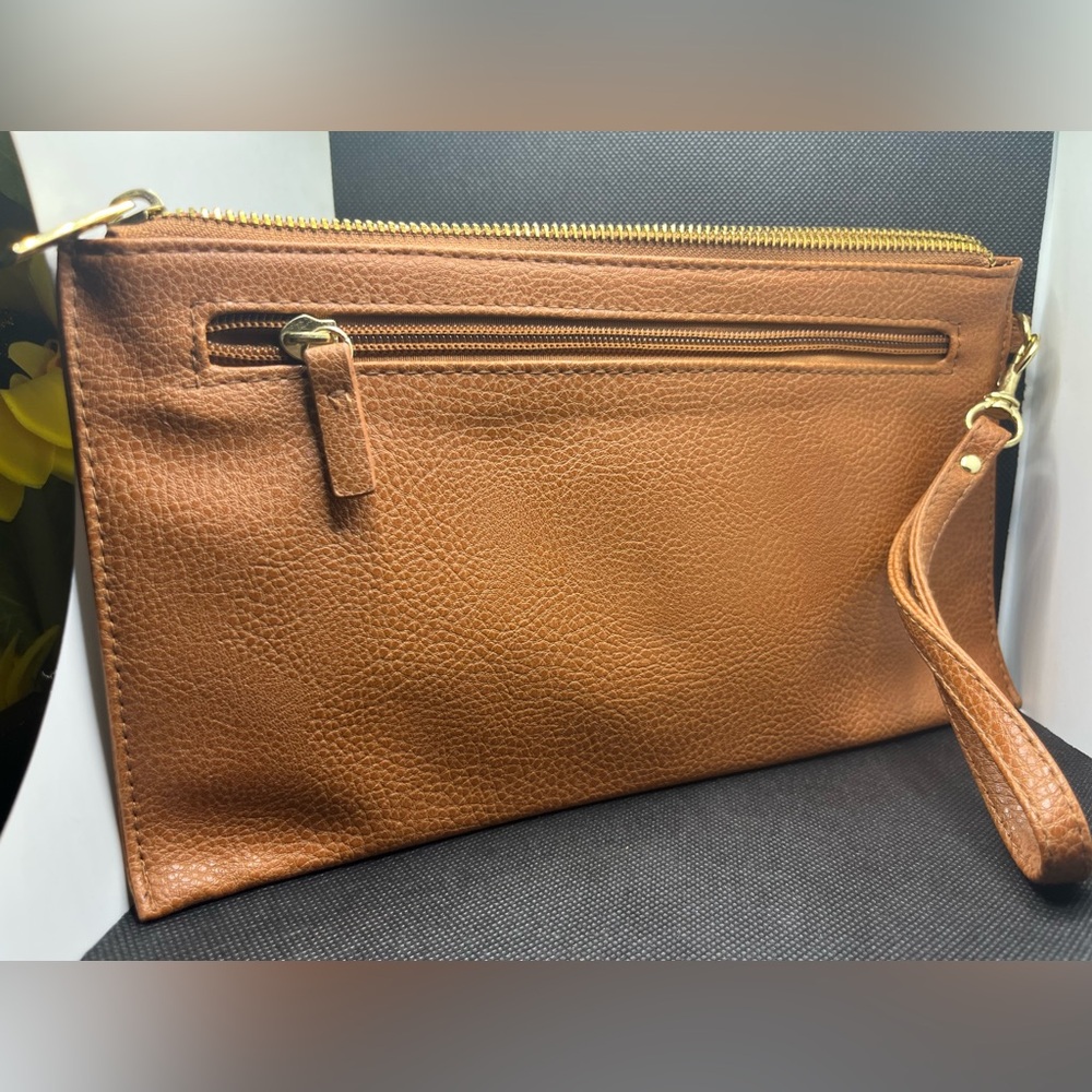 Elegant Brown Leather Clutch no brand